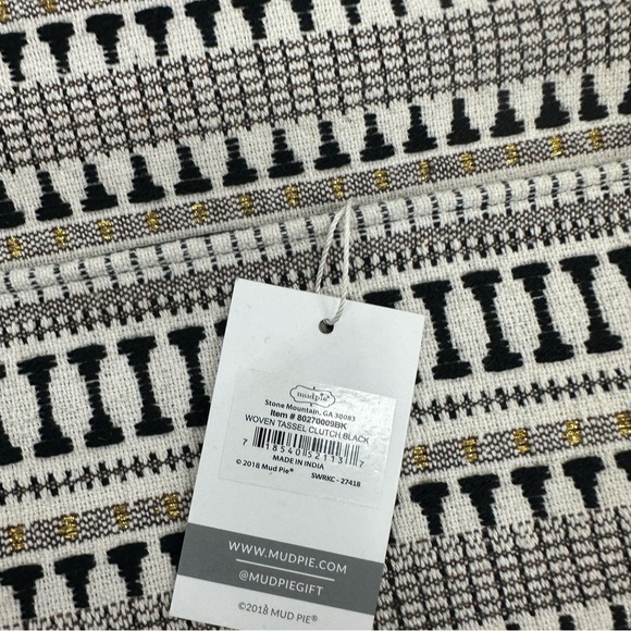 Mud Pie Black & Off White Woven Tassel Clutch New - Picture 7 of 11